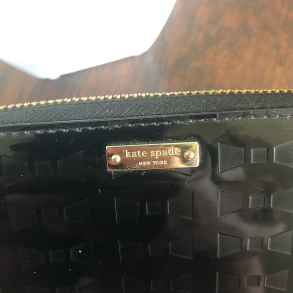 🎀 Kate Spade Wallet🎀 - Picture 6 of 7
